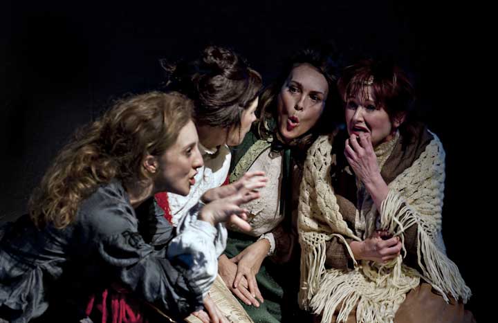 The Roses of Whitechapel – November 2021